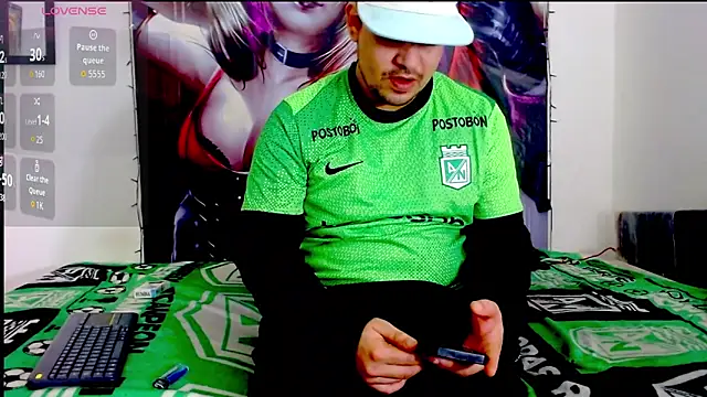 Snapshot of smith_hot29 chatting on February 5, 2026, 5:14 am smith hot29 online show from February 5, 2026, 5:14 am