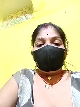 Snapshot of Samiya-143 chatting on February 16, 2026, 4:27 pm Samiya-143 online show from February 16, 2026, 4:27 pm