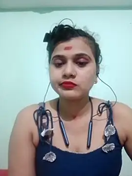 Kavya-Tiwari online show from November 8, 2025, 6:55 pm