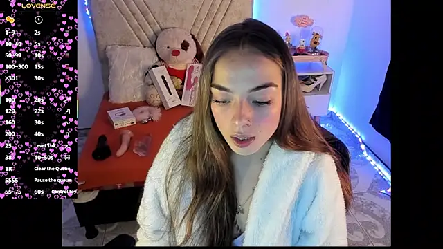 Mia Victoria22 online show from August 1, 2026, 2:20 am