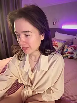 Snapshot of Marryme- chatting on November 26, 2025, 2:17 pm Marryme- online show from November 26, 2025, 2:17 pm