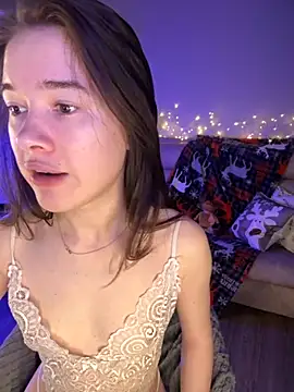 Snapshot of Marryme- chatting on November 28, 2025, 1:33 pm Marryme- online show from November 28, 2025, 1:33 pm