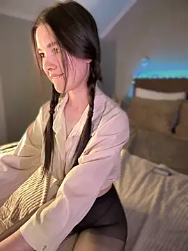 Snapshot of Marryme- chatting on September 15, 2025, 1:55 pm Marryme- online show from September 15, 2025, 1:55 pm