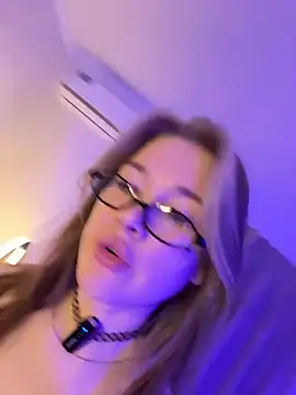 Marryme- online show from April 19, 2026, 1:34 pm