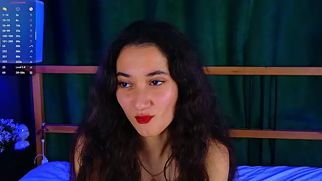 BettyMaldonado online show from November 16, 2025, 6:40 am