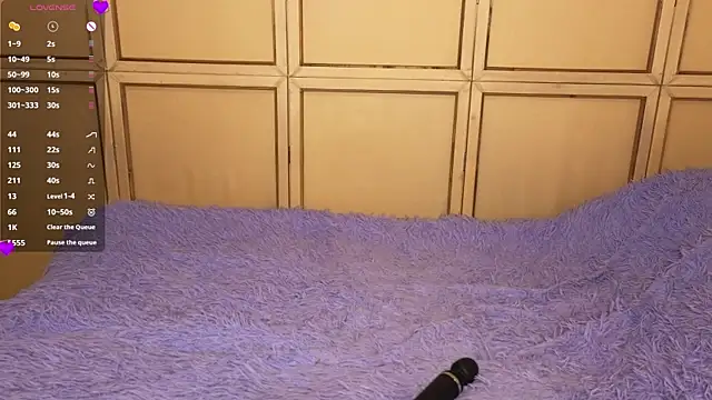 Animenici online show from September 20, 2025, 3:06 pm