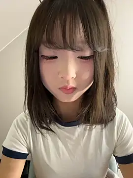 Snapshot of lelebaybay888 chatting on November 4, 2025, 4:11 pm lelebaybay888 online show from November 4, 2025, 4:11 pm