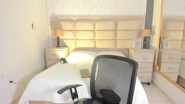 AdharaSweet1  online show from March 1, 2026, 7:30 am