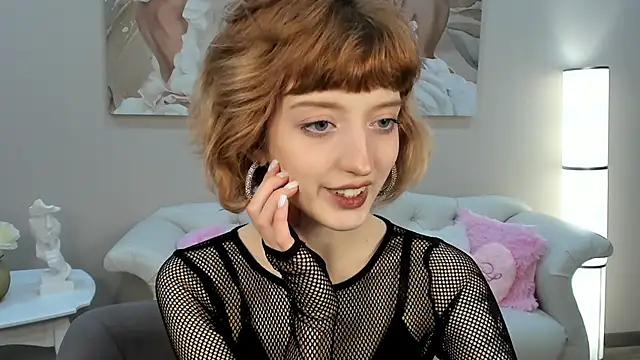 MistyMarlo online show from March 19, 2026, 6:13 am