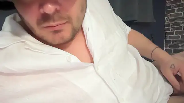 rough1985 online show from September 9, 2025, 8:13 am