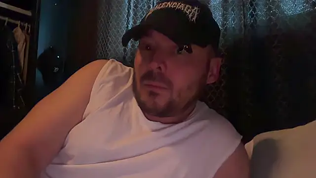 rough1985 online show from October 3, 2025, 11:50 pm