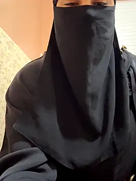  Laiali  online show from November 8, 2025, 12:20 pm