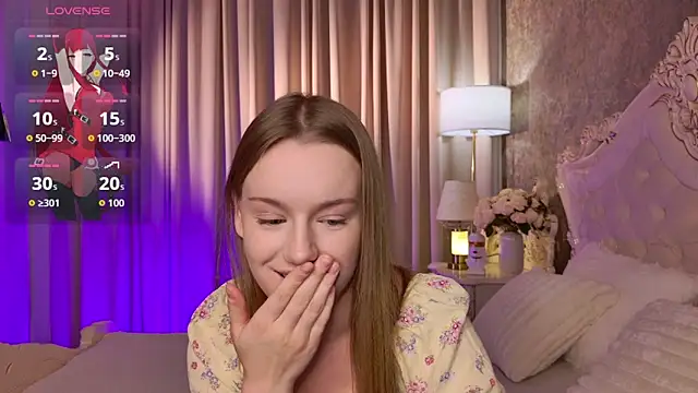 Snapshot of Lucy_Shaw chatting on November 26, 2025, 6:46 am Lucy Shaw online show from November 26, 2025, 6:46 am