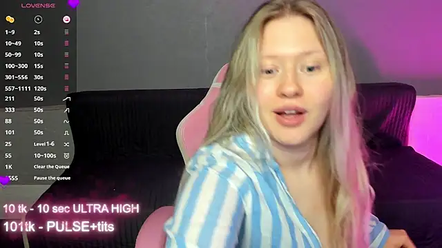 Snapshot of marmelana199 chatting on October 3, 2025, 1:42 am marmelana199 online show from October 3, 2025, 1:42 am