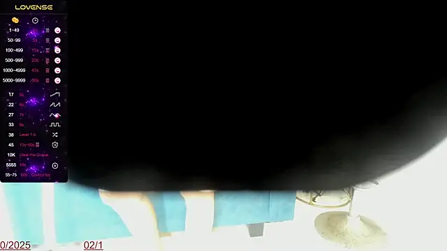 Snapshot of Ashly_Sents chatting on October 2, 2025, 1:36 pm Ashly Sents online show from October 2, 2025, 1:36 pm