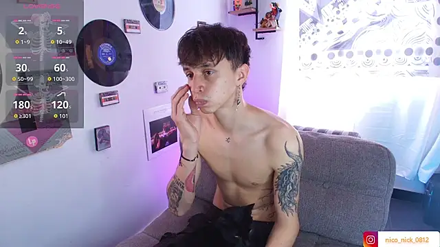 Snapshot of Nick_Bangover_ chatting on November 21, 2025, 6:07 pm Nick Bangover online show from November 21, 2025, 6:07 pm