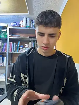 Snapshot of AdrianRinaldi chatting on May 9, 2026, 1:58 pm AdrianRinaldi online show from May 9, 2026, 1:58 pm