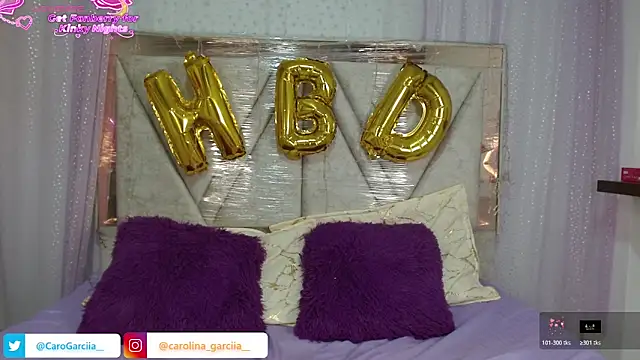 Carolinagarcia12345 online show from November 27, 2025, 6:08 pm