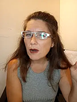 Merida2276 online show from March 5, 2026, 1:35 am