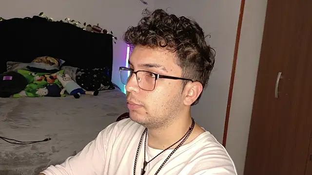 Snapshot of Conor_Taylor chatting on October 23, 2025, 4:05 pm Conor Taylor online show from October 23, 2025, 4:05 pm