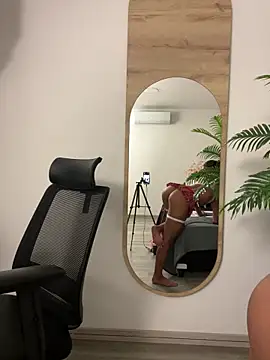 AnnyVega  online show from November 11, 2025, 10:15 pm