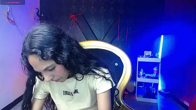 Sweettpleasure online show from September 10, 2025, 7:24 pm