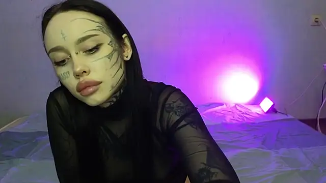 Somniyaa online show from December 14, 2025, 2:22 pm