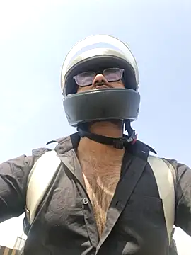 YoursThickDick online show from March 25, 2026, 6:13 am