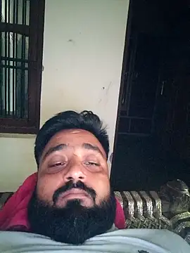 Raju fuckerr online show from September 29, 2025, 9:38 am