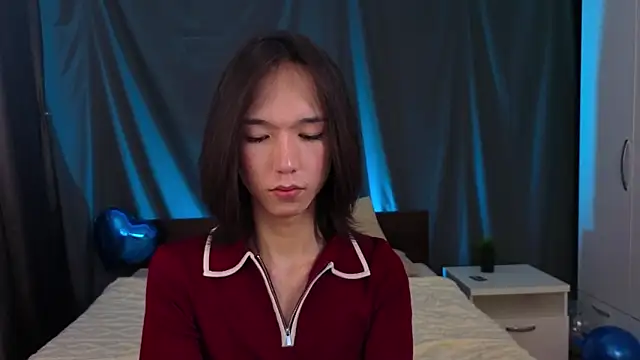 Snapshot of okerriella chatting on November 9, 2025, 1:37 pm okerriella online show from November 9, 2025, 1:37 pm