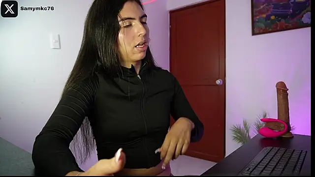 samymelo online show from April 15, 2026, 7:18 pm