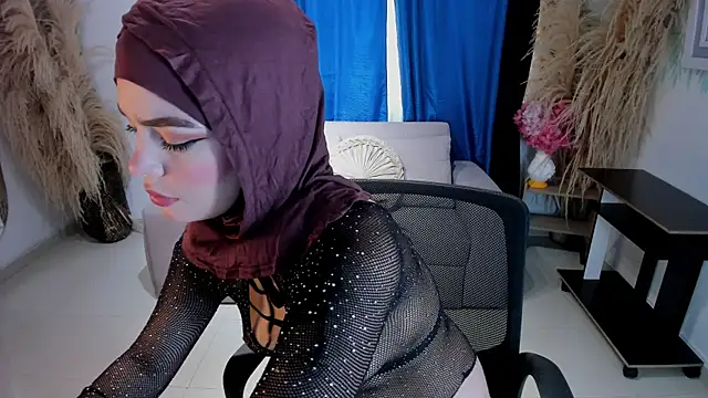 SofiaRivera1 online show from June 14, 2026, 4:41 pm