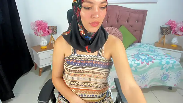 SofiaRivera1 online show from September 14, 2025, 11:10 am