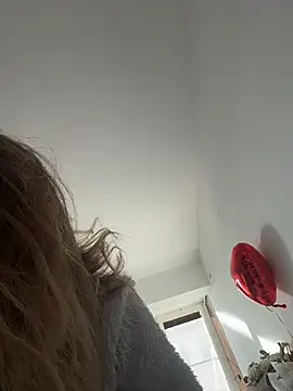 BabyAnais online show from February 11, 2026, 2:06 pm