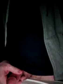 Snapshot of Lewisbbb chatting on November 13, 2025, 8:29 am Lewisbbb online show from November 13, 2025, 8:29 am