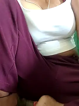 Snapshot of kissujaan chatting on September 11, 2025, 5:51 am kissujaan online show from September 11, 2025, 5:51 am