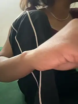 Snapshot of kissujaan chatting on November 2, 2025, 7:08 pm kissujaan online show from November 2, 2025, 7:08 pm