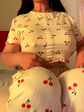 Snapshot of OnlyRima chatting on September 22, 2025, 11:27 am OnlyRima online show from September 22, 2025, 11:27 am