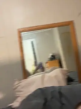 Snapshot of k_nutz87 chatting on March 9, 2026, 9:02 am k nutz87 online show from March 9, 2026, 9:02 am