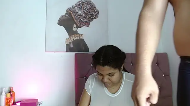 naomi campbel  online show from February 25, 2026, 8:30 pm