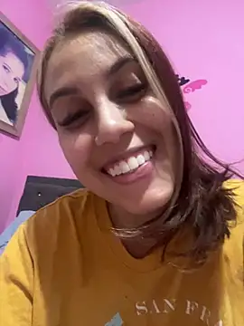 Snapshot of Harley_J_ chatting on July 16, 2026, 10:29 pm Harley J online show from July 16, 2026, 10:29 pm
