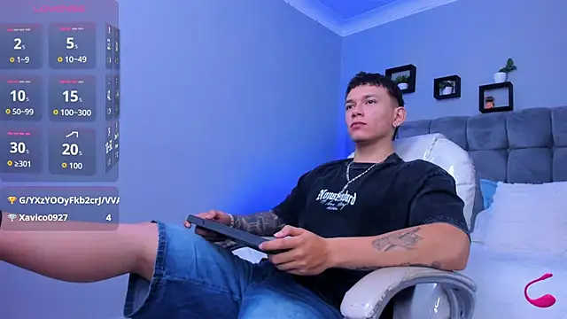 Thomas moon online show from November 22, 2025, 12:48 pm