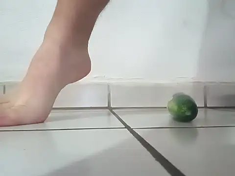 Snapshot of RyanDante chatting on October 3, 2025, 10:11 pm RyanDante online show from October 3, 2025, 10:11 pm