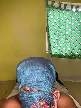 Naughtiprinces online show from October 16, 2025, 8:22 am