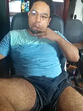 Snapshot of Hotknight chatting on October 29, 2025, 9:47 pm Hotknight online show from October 29, 2025, 9:47 pm