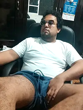 Snapshot of Hotknight chatting on October 1, 2025, 6:18 am Hotknight online show from October 1, 2025, 6:18 am