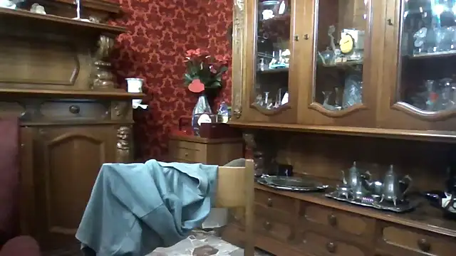 Torissimo92 online show from September 19, 2025, 8:02 pm