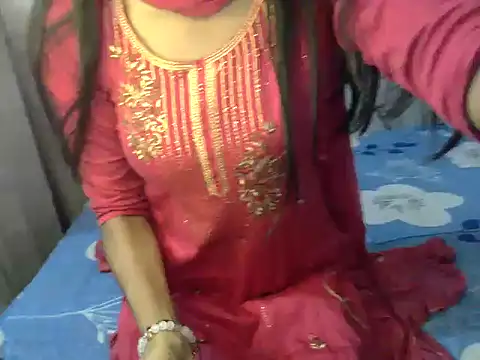 Snapshot of jojo_queen chatting on October 16, 2025, 5:49 am jojo queen online show from October 16, 2025, 5:49 am