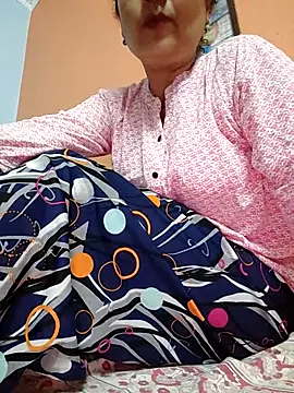 Snapshot of CUTE-PX chatting on September 23, 2025, 2:24 pm CUTE-PX online show from September 23, 2025, 2:24 pm