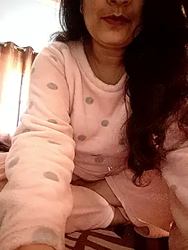 CUTE-PX online show from February 20, 2026, 6:19 am